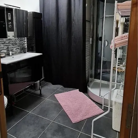 La Lok Du Sud Apartment Vitrolles (Bouches-du-Rhone)
